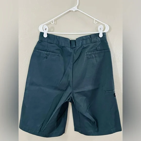Dickies Men's Dark Gray Shorts - Picture 3 of 4